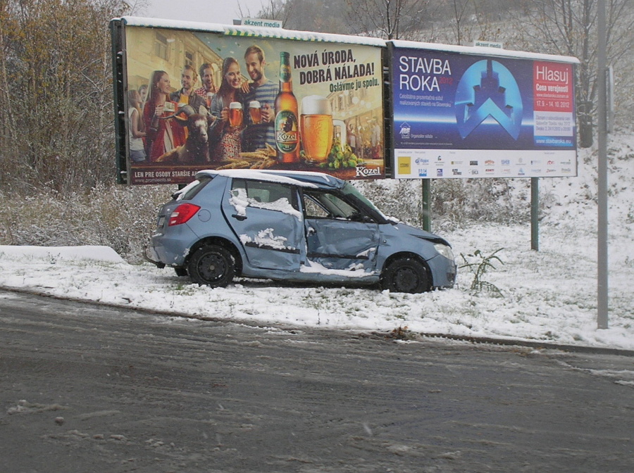 Silné sneženie bolo dôvodom