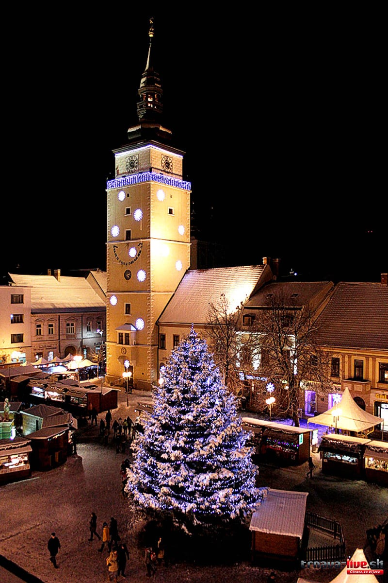 Vianočný stromček v Trnave.