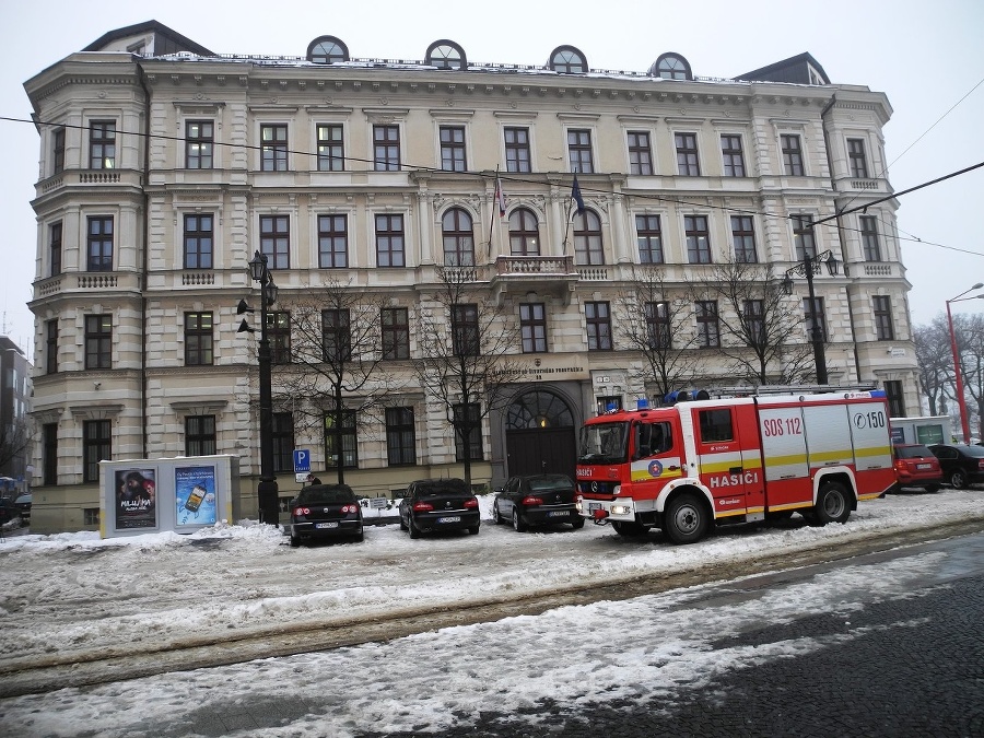 V pondelok ráno odstraňovali