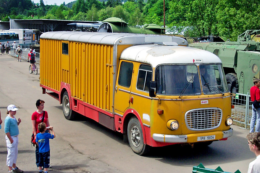 Sťahovacie auto: Podobné si