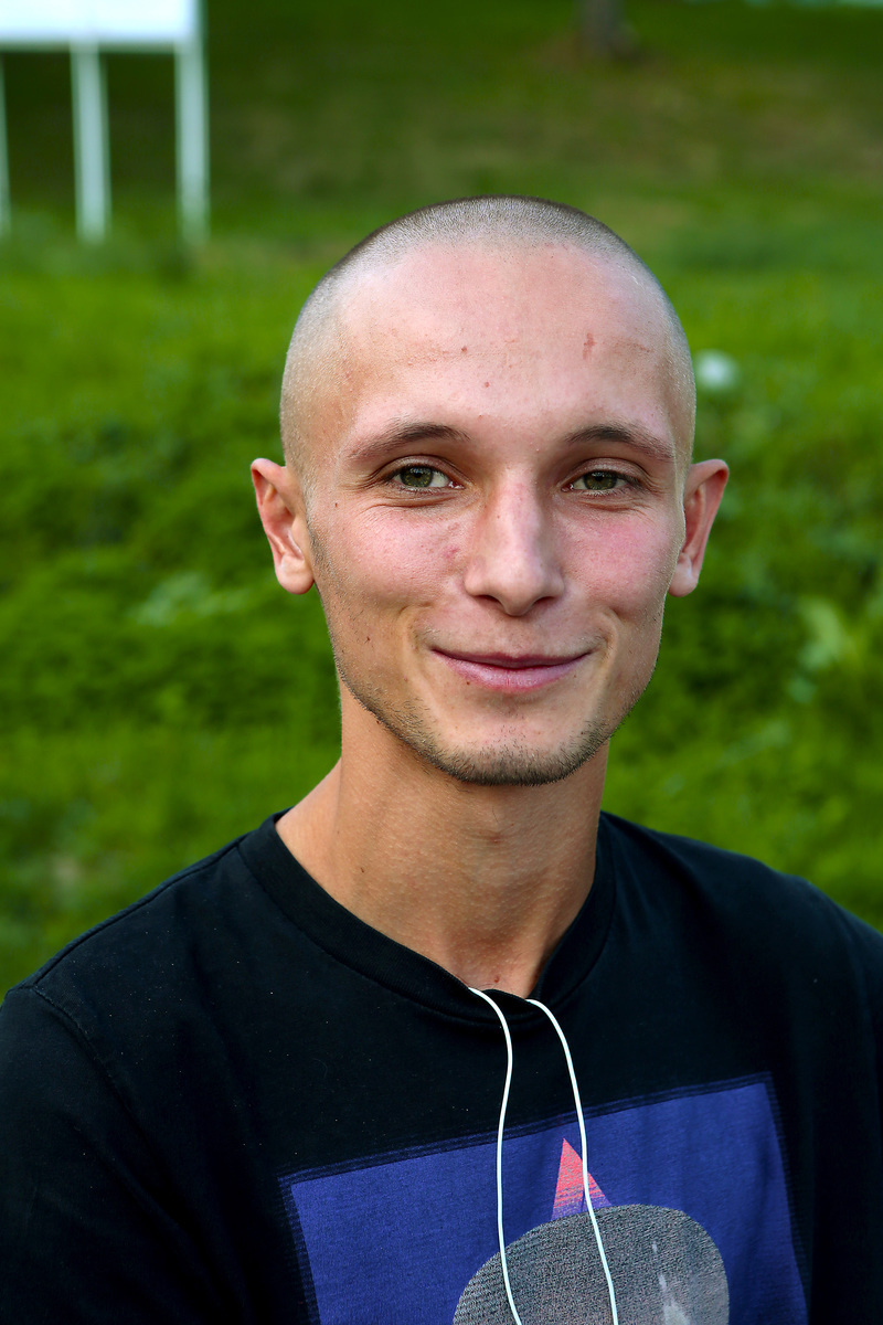 David (19) z Bratislavy, študent.