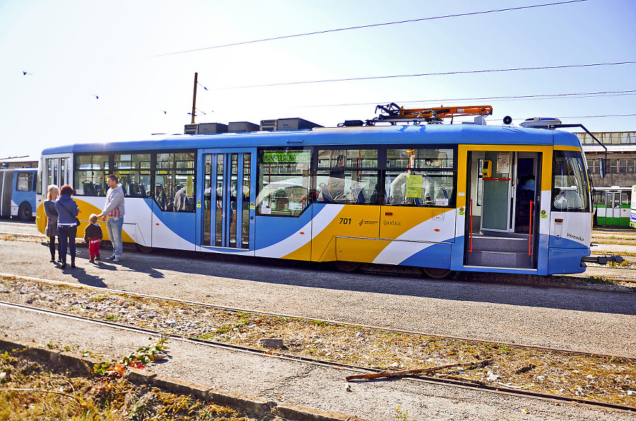 Najnovšia električka vozového parku.