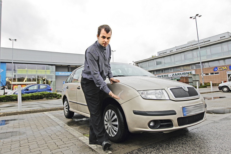 Tomáš (24) si auto