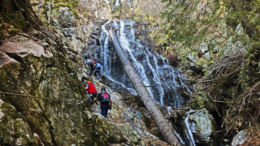 Ferrata je zaistená cesta,