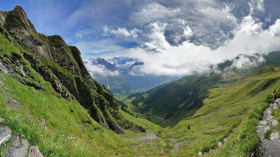 Švajčiarske Alpy opäť: Grindelwald.