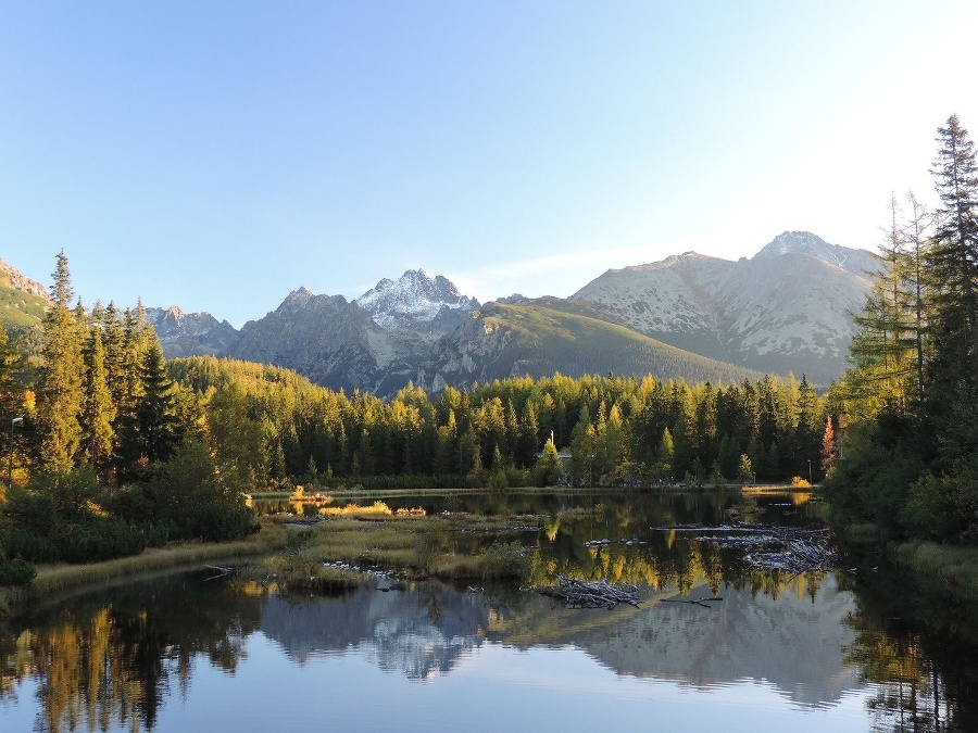 Štrbské pleso počas babieho