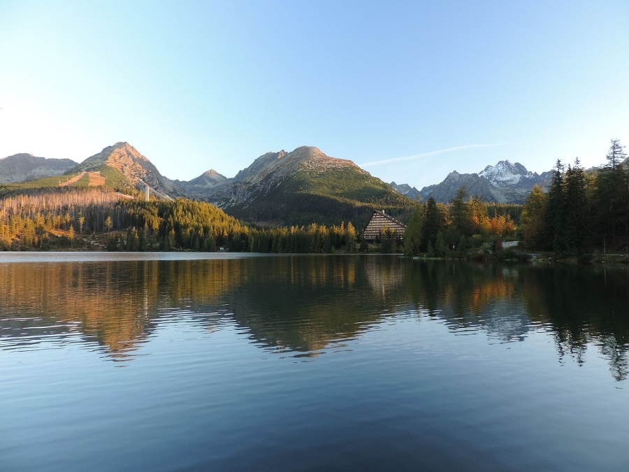 Štrbské pleso počas babieho