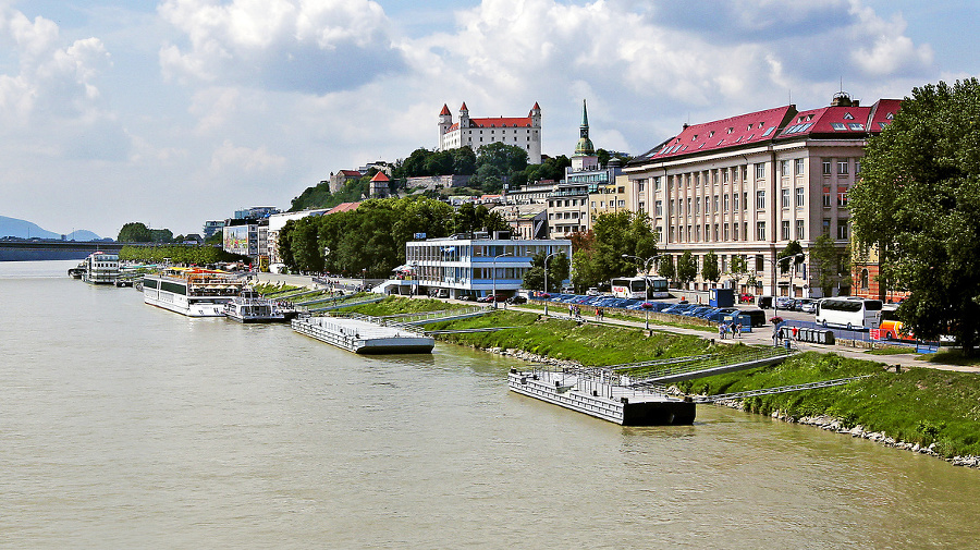 Hlavné mesto Slovenska postúpilo