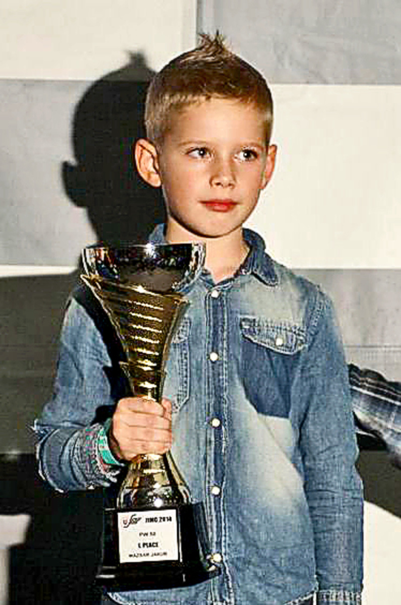 Talentovaný Jakub (8) jazdí