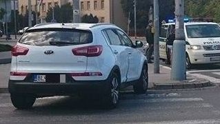 Policajné auto sa zrazilo