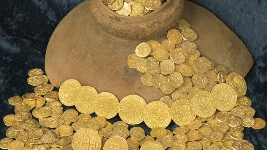 Zlaté mince pochádzajú z