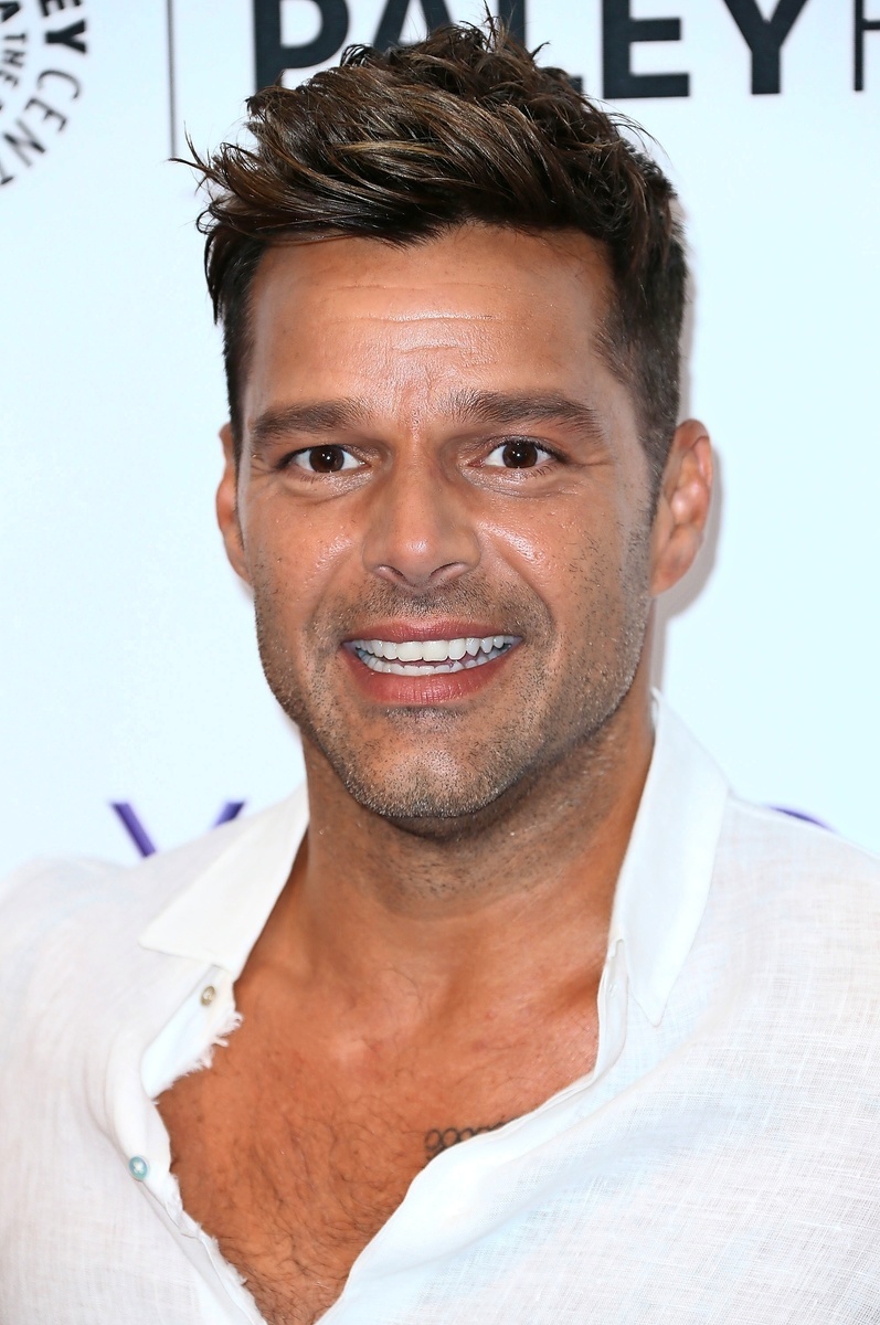 Ricky Martin (43)