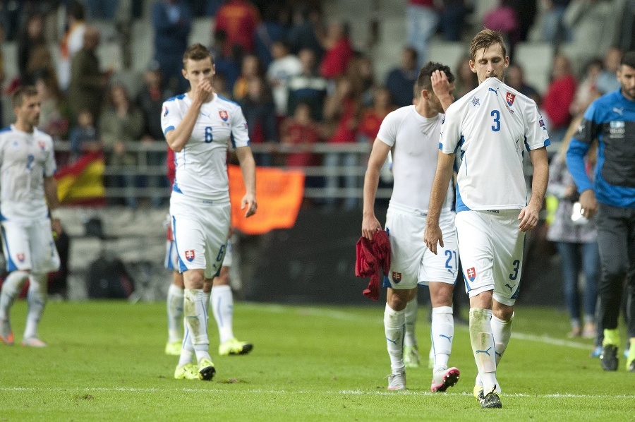 Slovenskí futbalisti v popredí