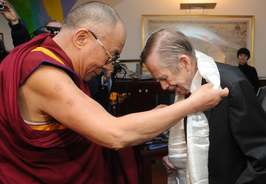 Tibetský duchovný Dalajláma s