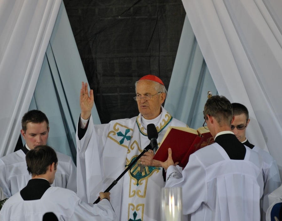 Kardinál Jozef Tomko počas