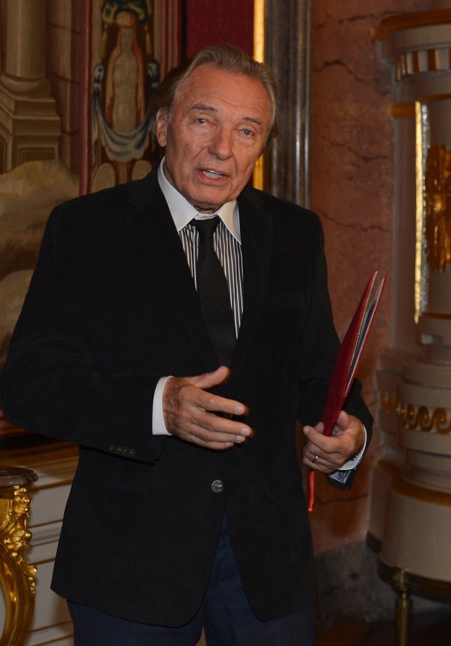 Spevák Karel Gott