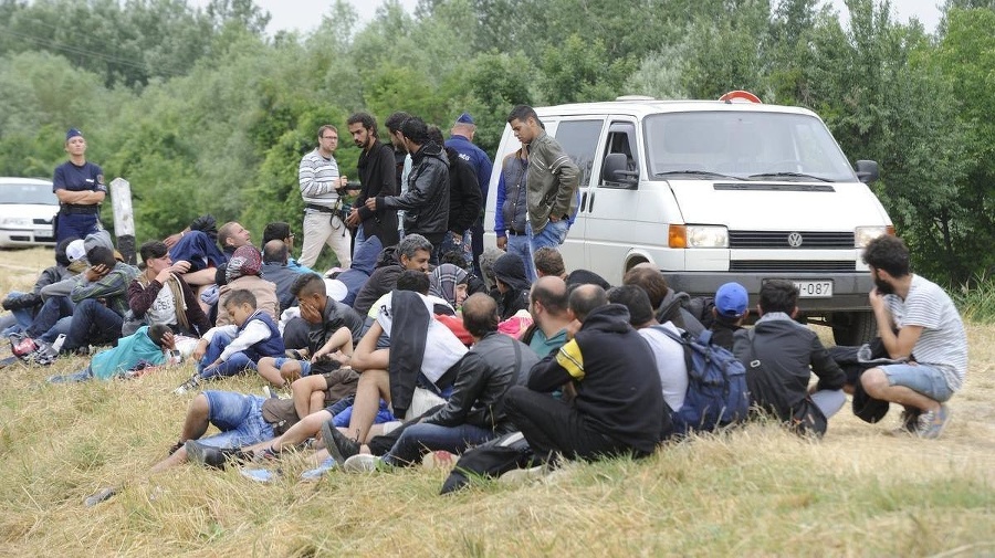 Migranti prešli cez maďarsko-srbské