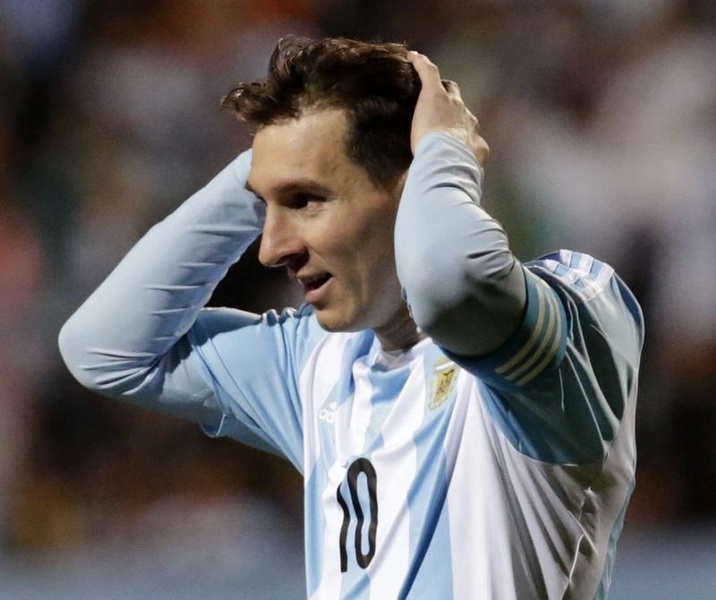 Lionel Messi odohral stý
