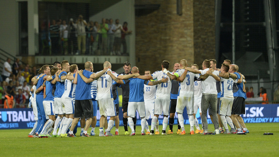 Slovenskí futbalisti mali po