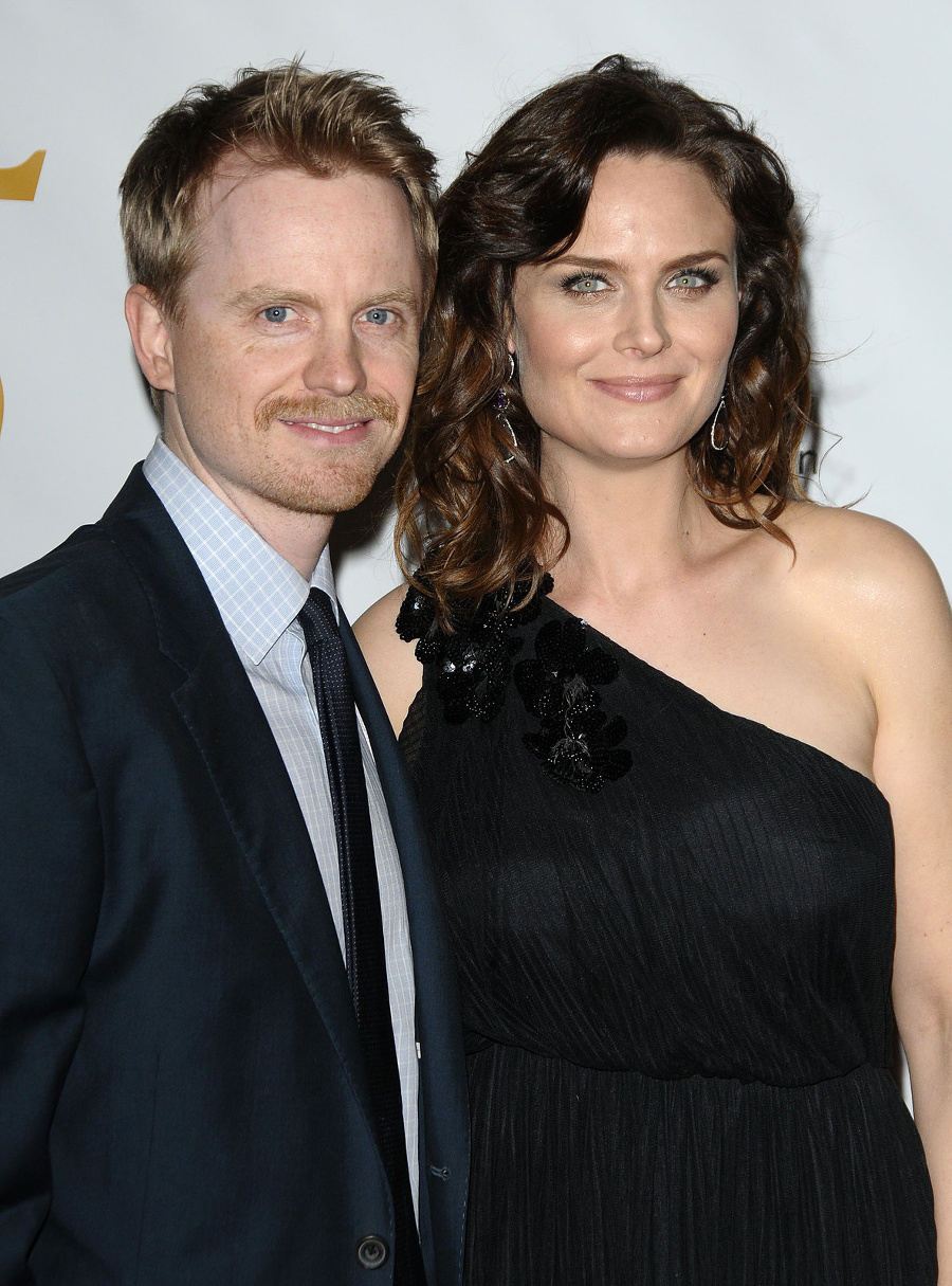 Emily Deschanel s manželom