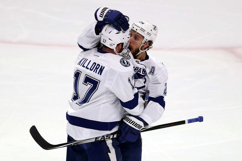 Ryan Callahan (vpravo) a