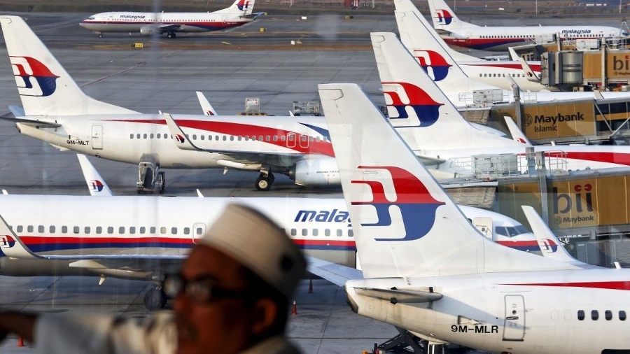 Malaysia Airlines pochovali dve