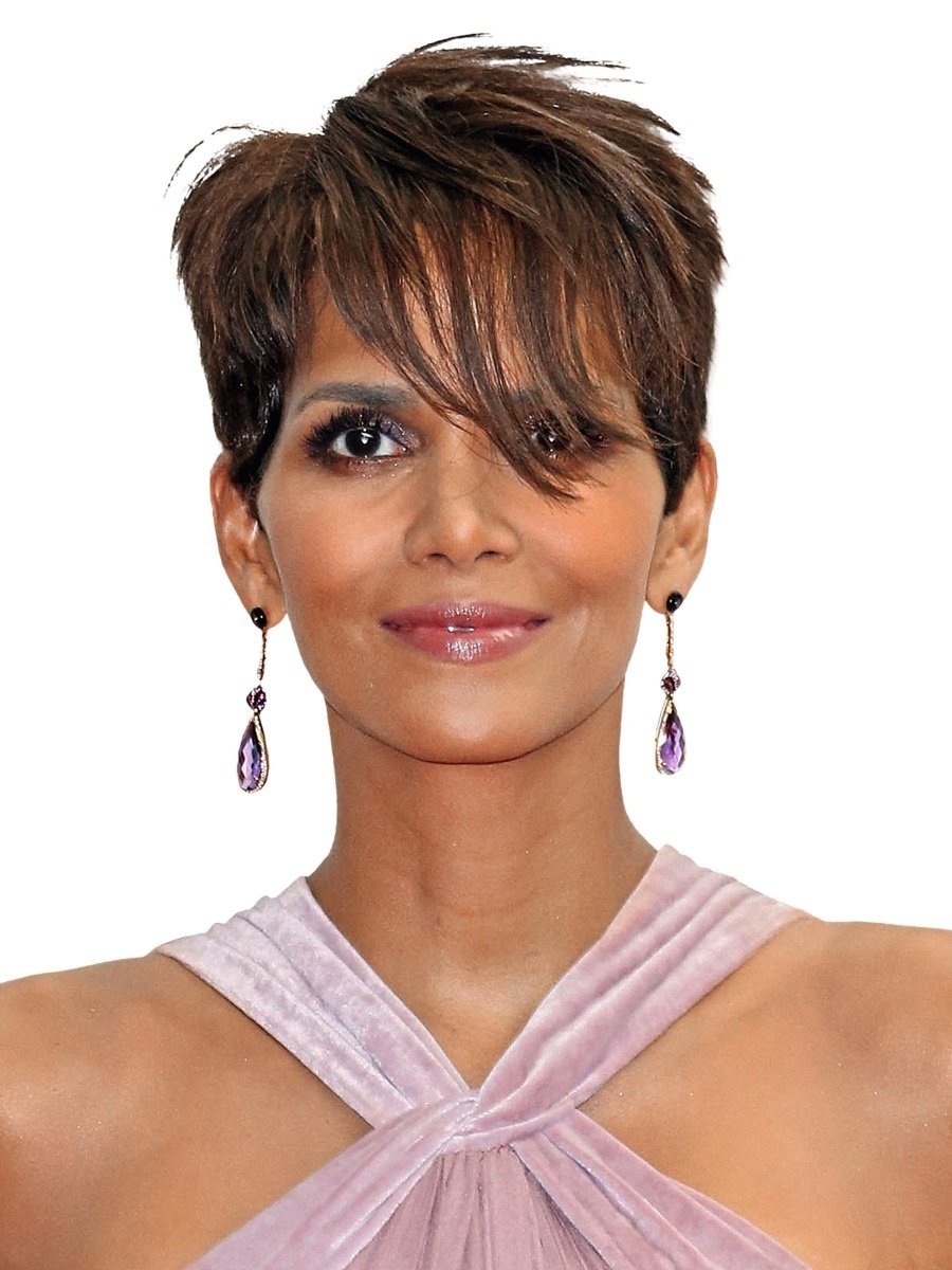 Halle Berry (48)