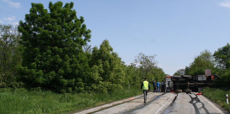 Hasičské auto s cisternou