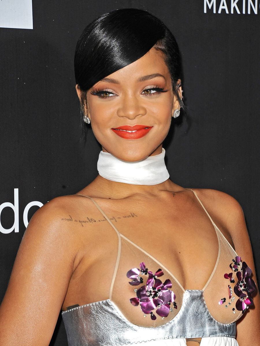 Speváčka Rihanna o obliekaní.