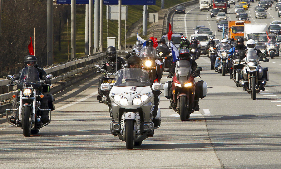Do Berlína: Motorkári vyrazili