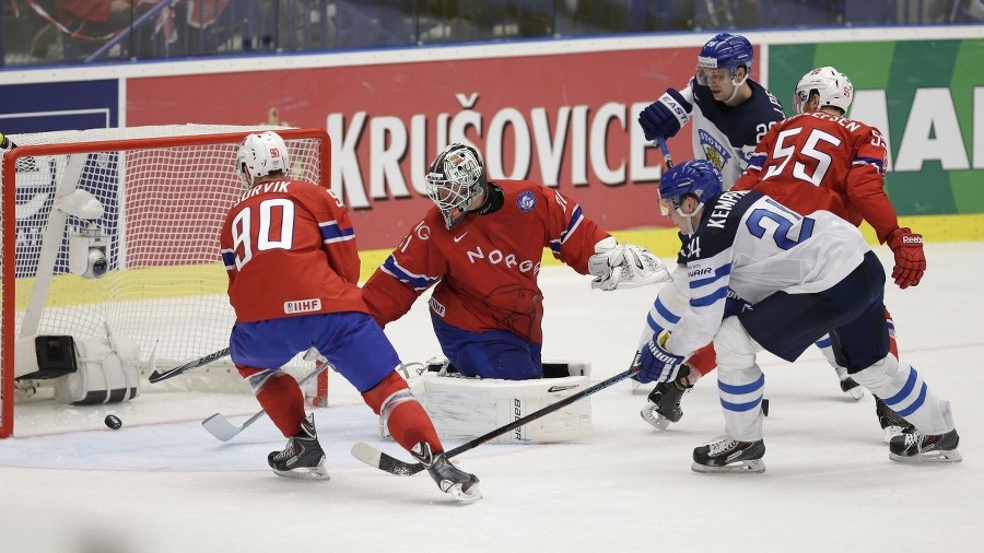 Fínsky hokejista Joonas Kemppainen