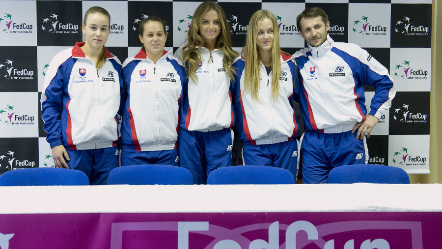 Slovenský fedcupový tím, zľava