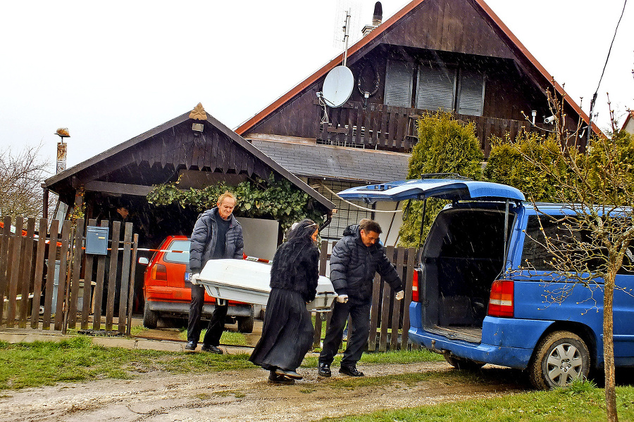 Pohrebná služba vyniesla Pavlovo