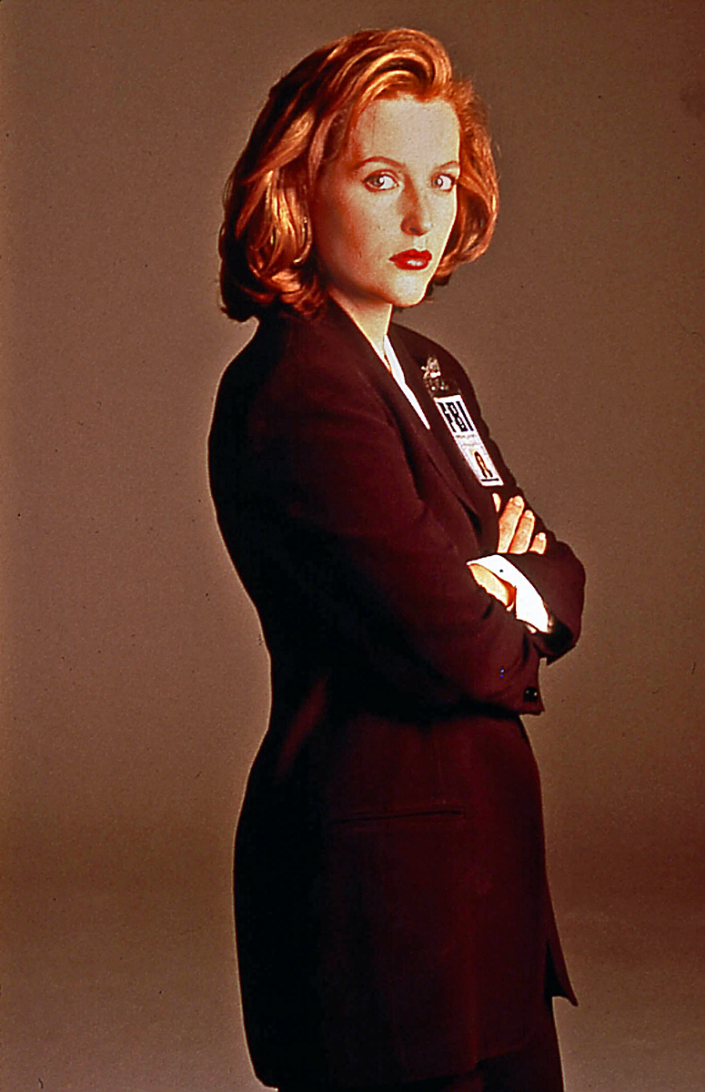 Gillian ako agentka Scullyová