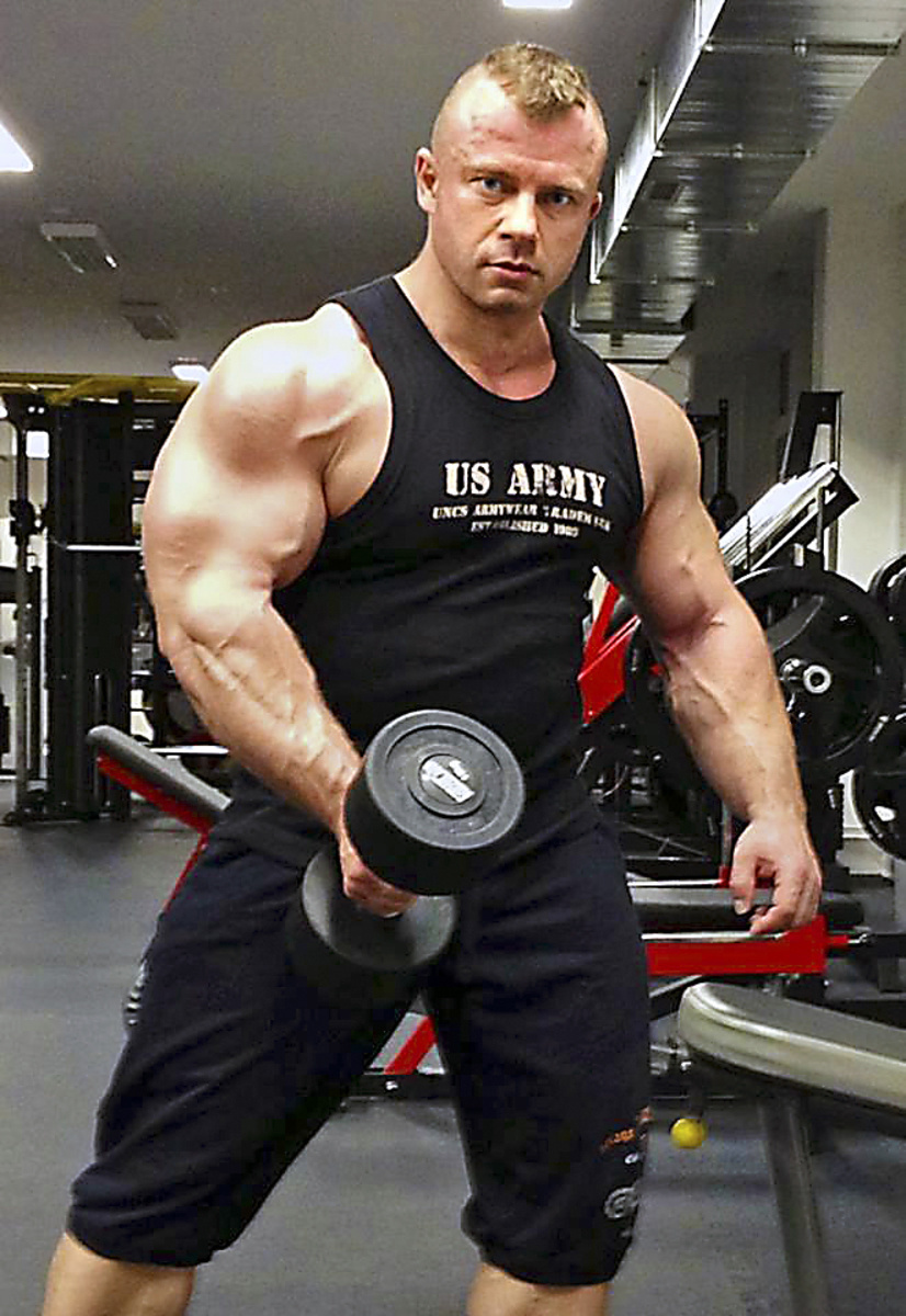 Andrej Mozolan (39)
