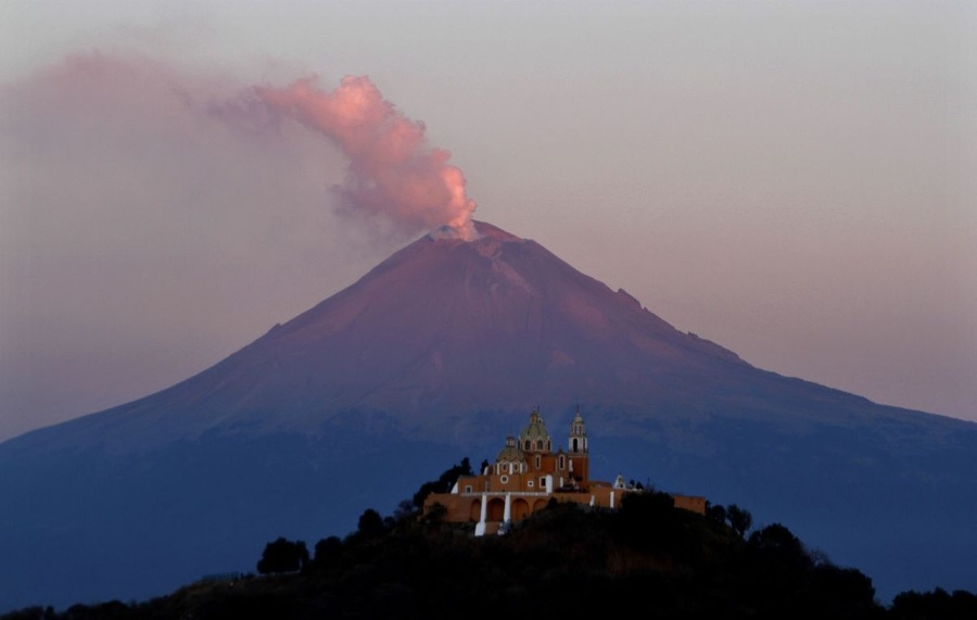 Sopka Popocatépetl sa prebudila