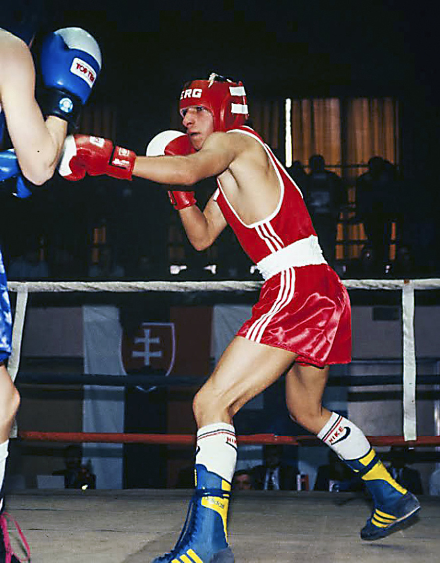 1995: Boxer sa zúčastnil