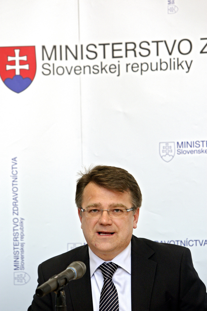 Ivan Uhliarik (46), exminister