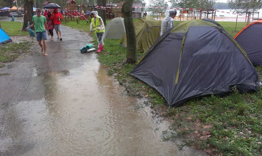 Účastníci festivalu na Zlatých