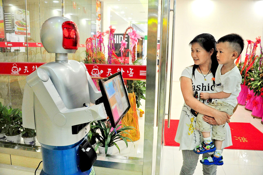 Roboti vás vítajú priamo