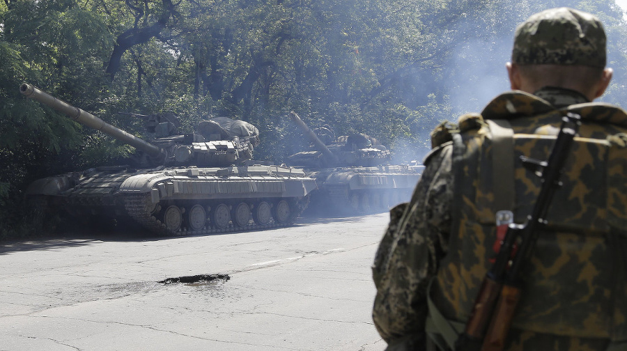 Boje na Ukrajine neutíchajú.