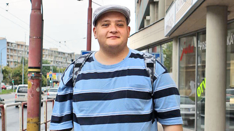 Jaroslav (28), učiteľ