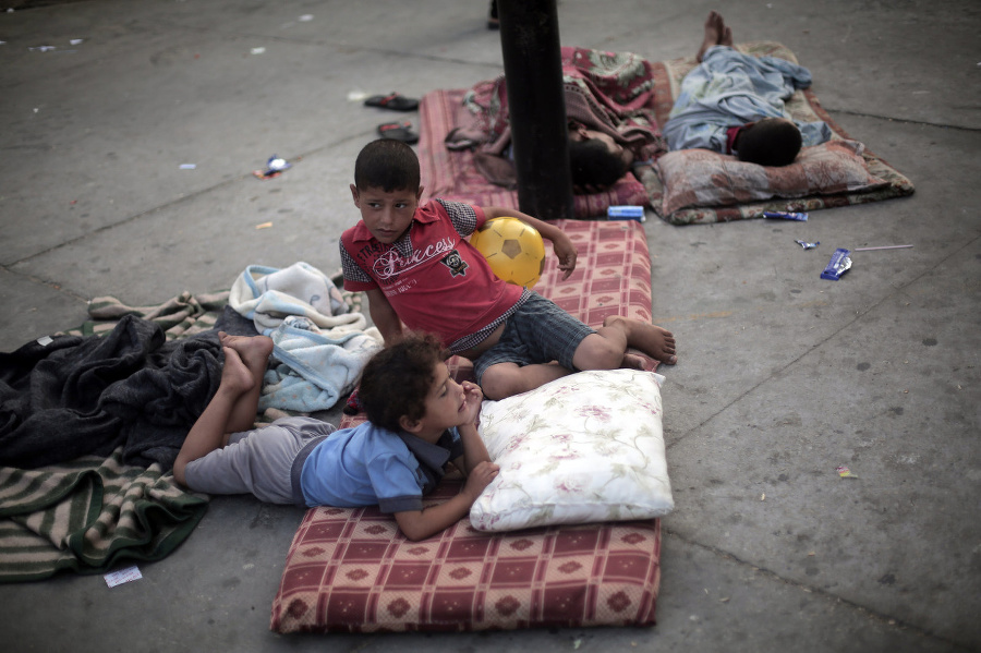 Palestínske deti oddychujú v