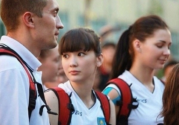  Sabina Altynbekova s