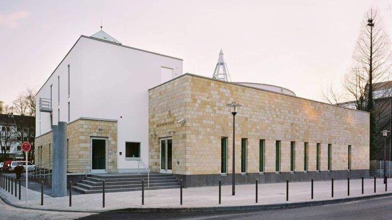 Na synagógu v nemeckom