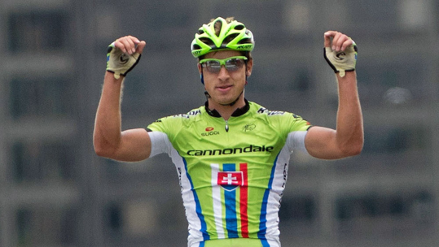 Peter Sagan koncom vlaňajška oznámil svoj presun do Monaka. Vraj je tam lepšie počasie.