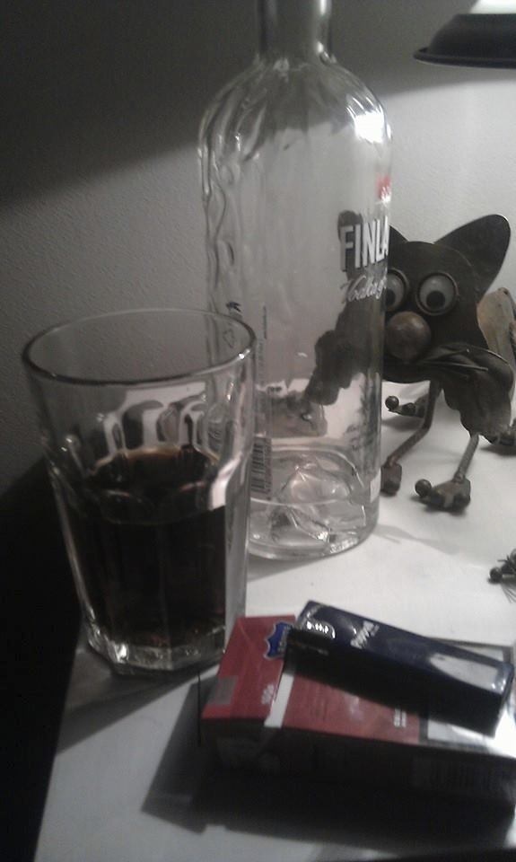 Nechýbala prázdna fľaša alkoholu.