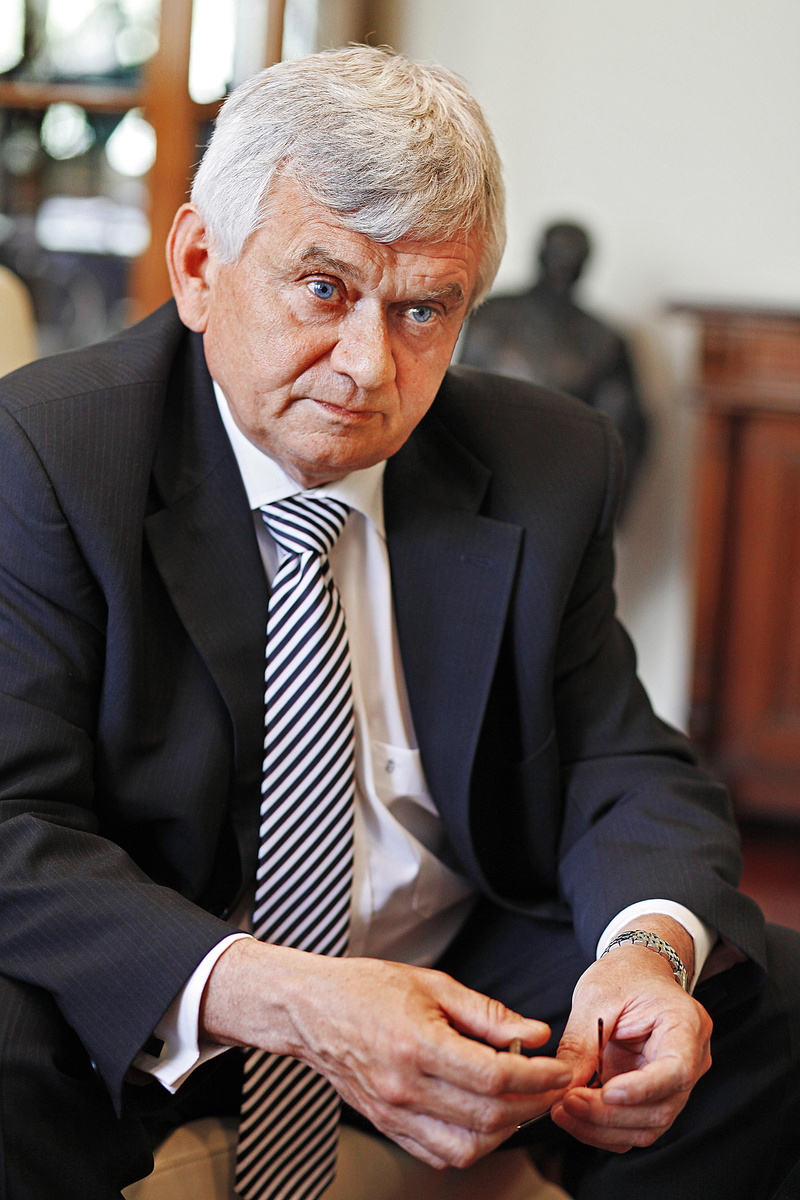 Minister Ľubomír Jahnátek