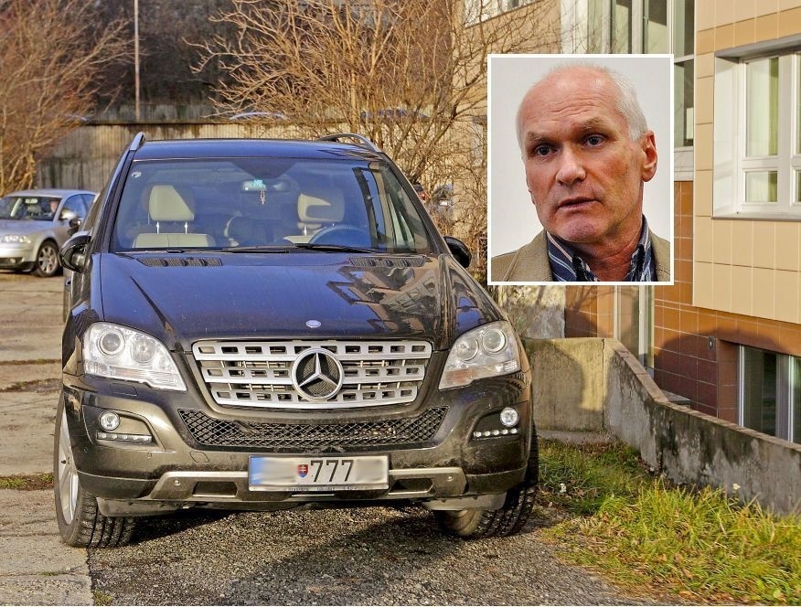 Exšéf lekárskych odborov Kollár jazdí na luxusnom mercedese s protekčným EČV.
