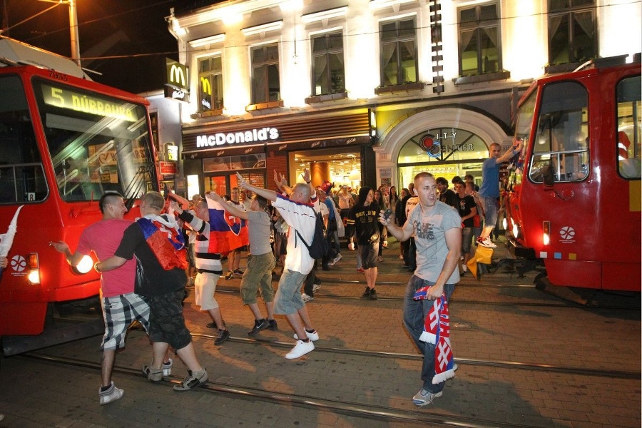 Hokejoví fanúšikovia sa bez